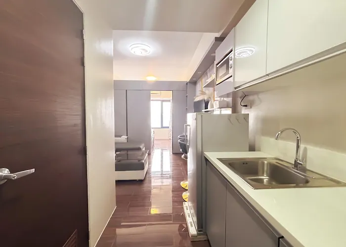 Apartment Skyexecutive At Air Residences Makati Wifi Netflix I Air 5155